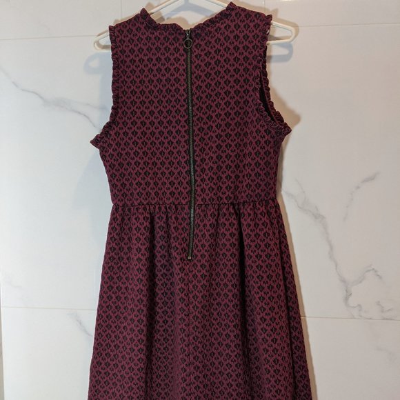 ❗LAST CHANCE❗Xhilaration Red/Burgundy Dress with Ruffle Details - Picture 4 of 5